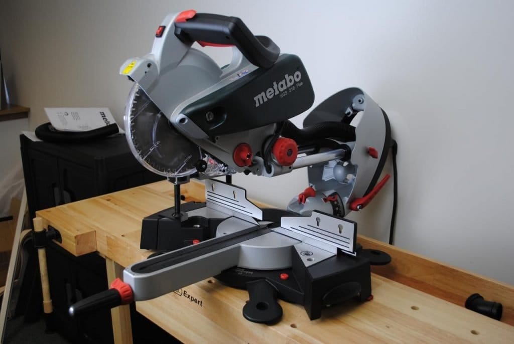 Compound Mitre Saw