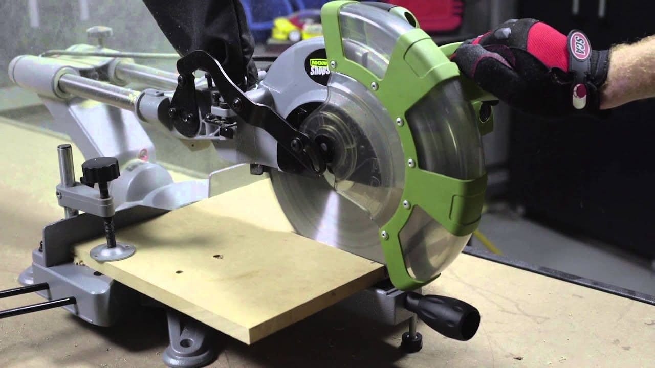 Cutting Skirting Boards Without A Mitre Saw Our How To Guide Cutting Skirting Boards Without A Mitre Saw Our How To Guide