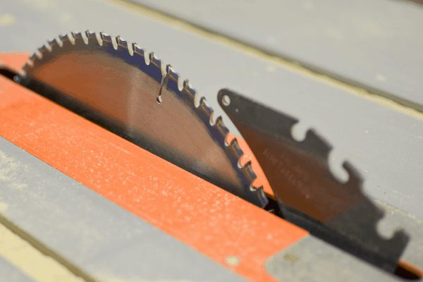 How To Remove Rust From A Table Saw - Our Step By Step Guide!