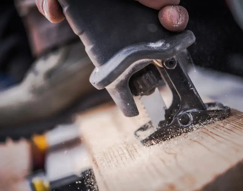 How To Make A Plunge Cut With A Reciprocating Saw? Find Out Here!