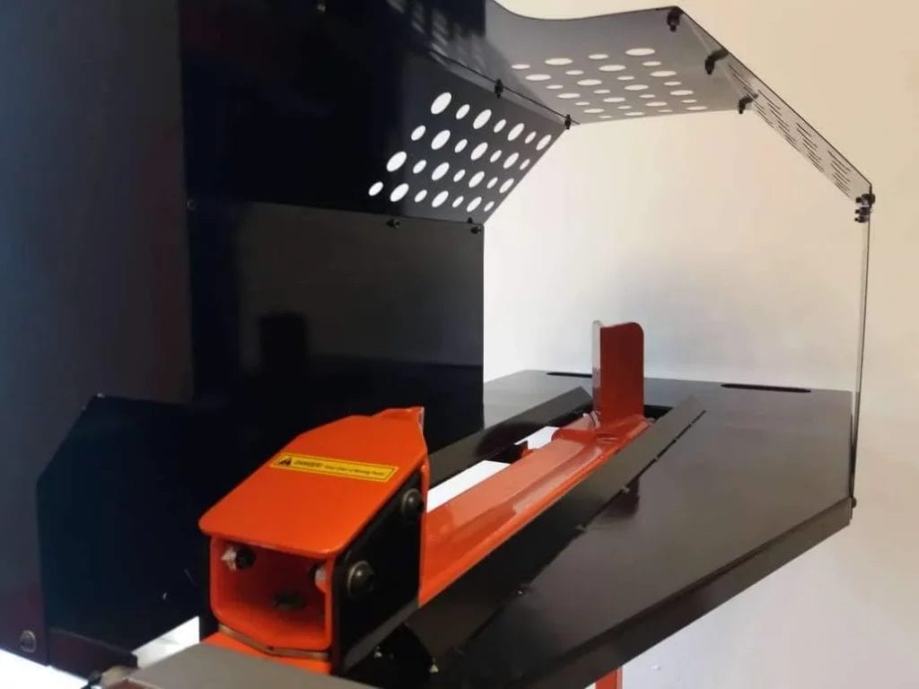 Best Log Splitters - Buyers Guide Forest Master Electric Compared 2021 3