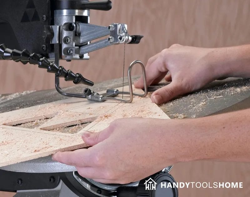 Our Ultimate Scroll Saw Buying Guide