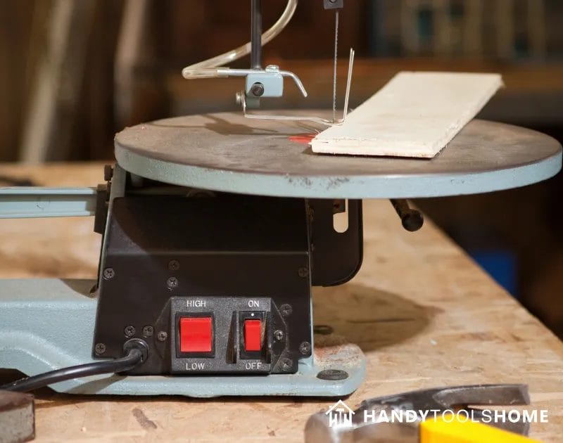 Top Ways To Reduce Vibration In Your Scroll Saw